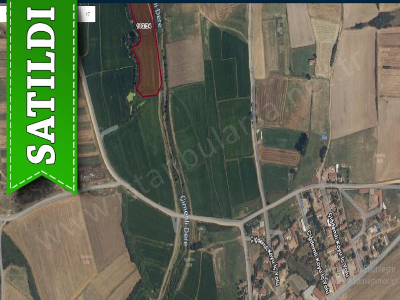 Kırklareli Babaeski Çiğdemli Köyü Satılık Arsa , 969 M2 Yolu Var Hisseli 