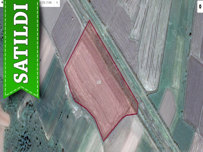 Kırklareli Babaeski Çiğdemli Köyü Satılık Arsa , 1,560 M2 Hisseli Yolu Var