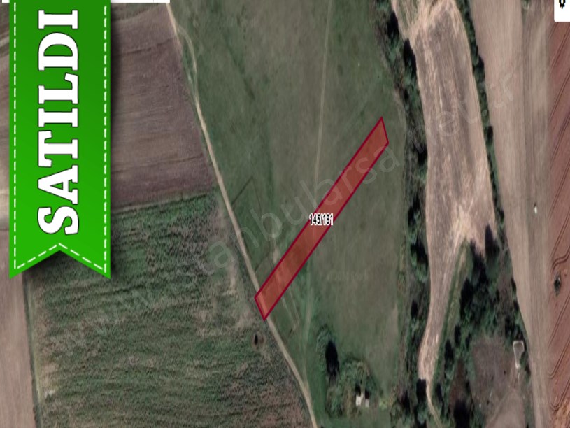 Çatalca İzzettinde Satılık Arsa , 260 M2 Yolu Var Çaplı  Hisseli 