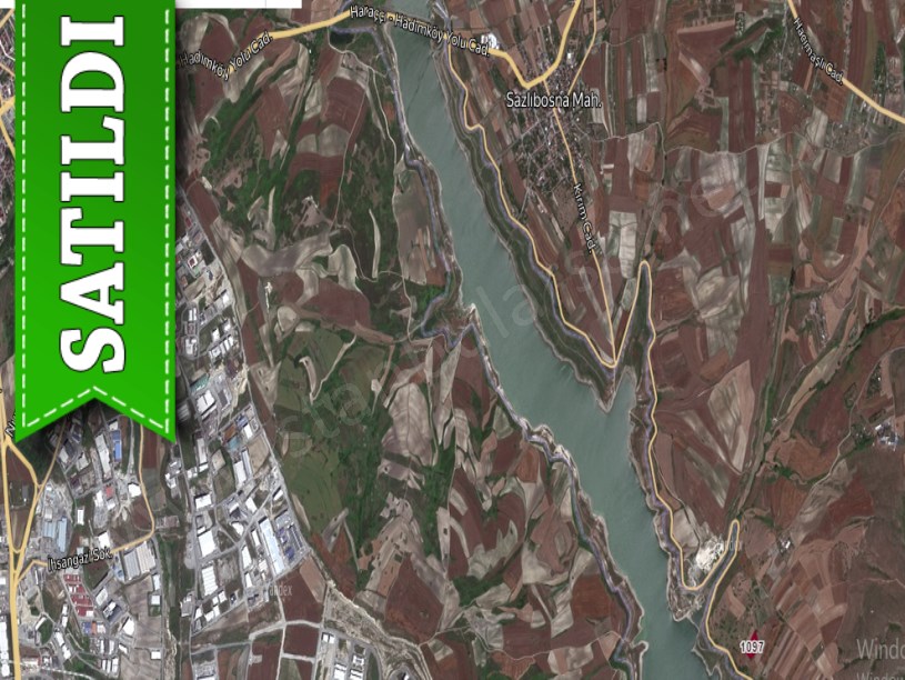 Arnavutköy Sazlıbosnada Satılık Arsa , 345 M2 Hisseli