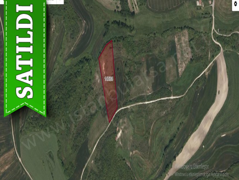 Arnavutköy Boyalıkta Satılık Arsa , 250 M2 Hisseli Yolu Var