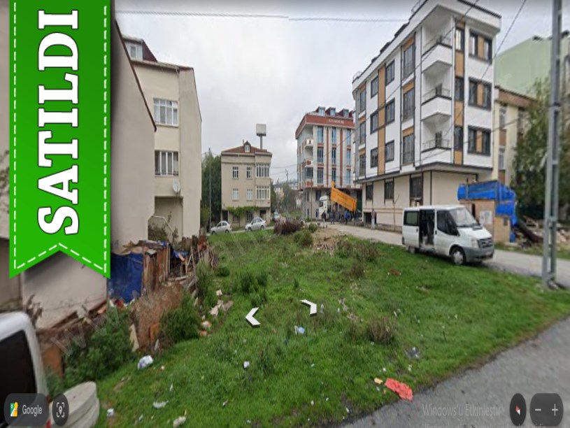 Arnavutköy Haraççıda Satılık Arsa , 126 M2 4 Kat İmarlı Merkezde Müstakil