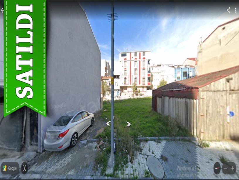  Arnavutköy NeneHatun Mah. Satılık Arsa , 120 M2 Caddeye Yakın İmarlı Merkezde Müstakil
