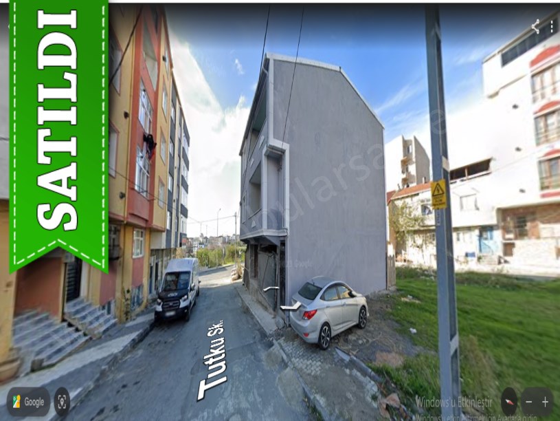  Arnavutköy NeneHatun Mah. Satılık Arsa , 120 M2 Caddeye Yakın İmarlı Merkezde Müstakil