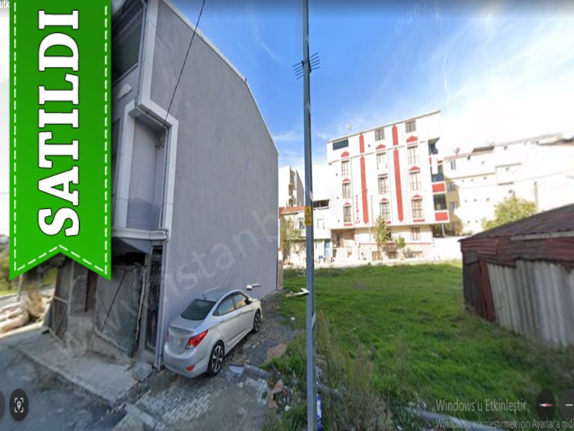 Arnavutköy NeneHatun Mah. Satılık Arsa , 120 M2 Caddeye Yakın İmarlı Merkezde Müstakil