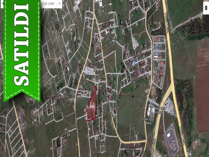 Arnavutköy Taşolukta Satılık Arsa , 135 M2 Hisseli Merkezde