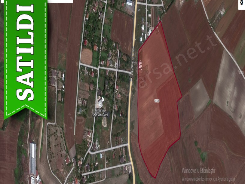 Arnavutköy Çilingirde Satılık Arsa , 452 m2 Caddeye Yakın Evlerin Yakını Yolu Var