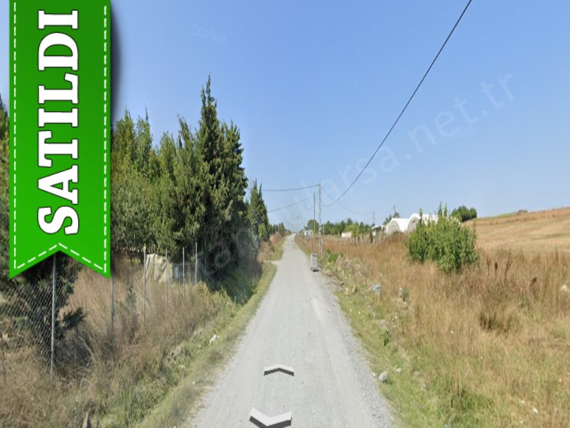 Arnavutköy Çilingirde Satılık Arsa , 452 m2 Caddeye Yakın Evlerin Yakını Yolu Var