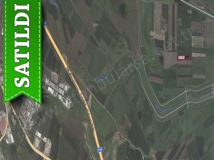 Çatalca Ferhatpaşada Satılık Arsa , 695 m2 Yolu Var Hisseli