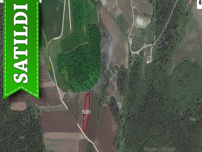 Çatalca Dağyenicede Satılık  Arsa , 256 M2 Çevrili Yola Cephe Hisseli