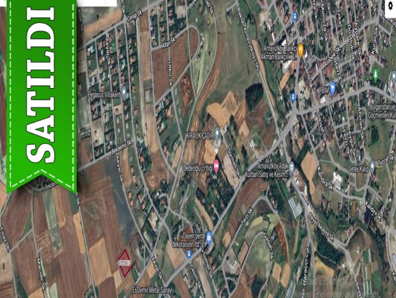 Arnavutköy Haraççıda Satılık Arsa , 860 M2 Evlerin Yakını 2 Kat İmarlı Hisseli 
