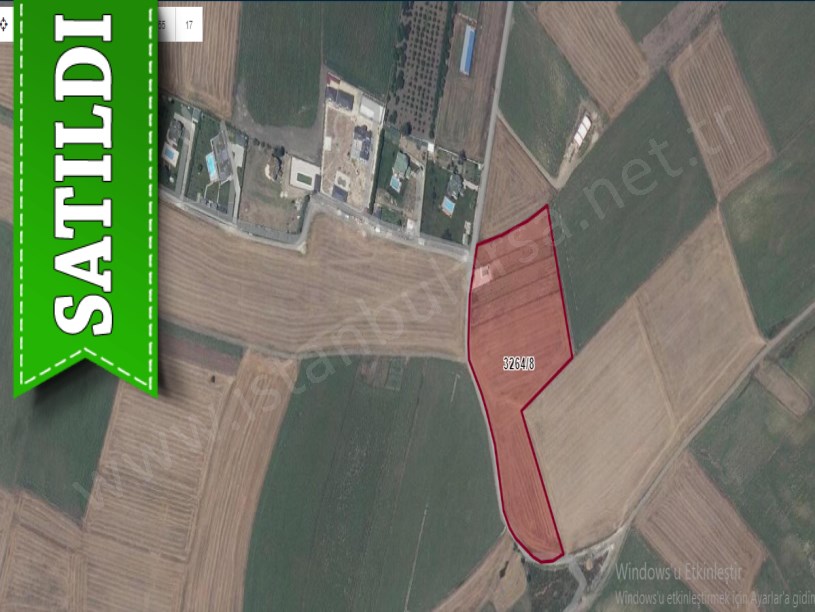 Silivri Fenerköyde Satılık Arsa , 230 M2 Hisseli Çaplı Çevrili 