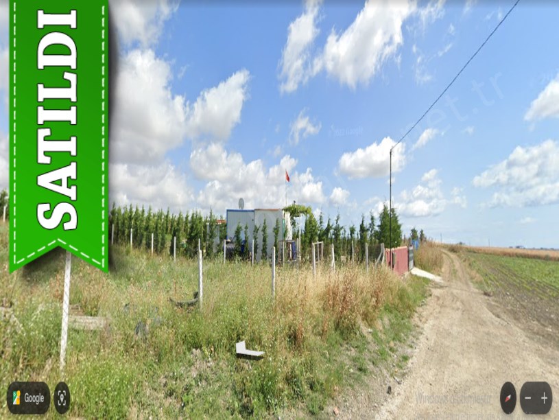 Silivri Fenerköyde Satılık Arsa , 230 M2 Hisseli Çaplı Çevrili 