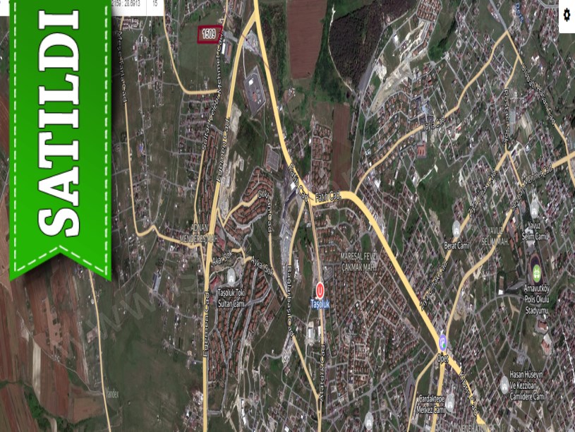 Arnavutköy Taşolukta Satılık Arsa , 199 M2 Cadde Cephe Hisseli 