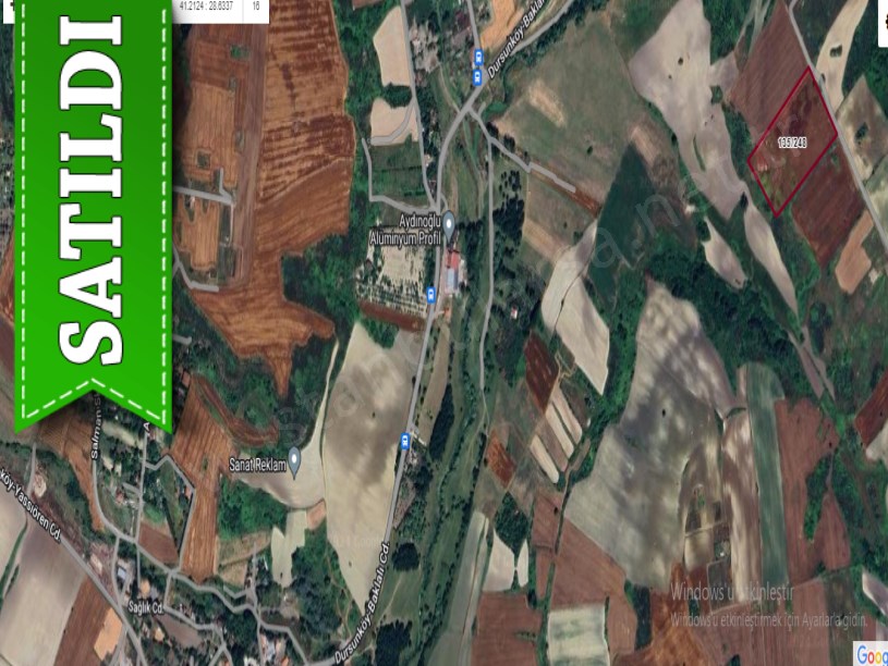 Arnavutköy Dursunköyde Satılık Arsa , 201 M2 Yolu Var Hisseli