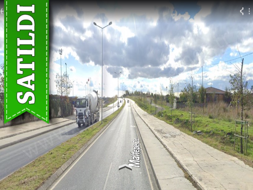 Arnavutköy Taşolukta Satılık Arsa , 382 M2 Cadde Cephe Çevrili 