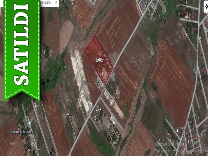 Arnavutköy Çilingirde Satılık Arsa , 214 m2 Cadde Cephe Hisseli