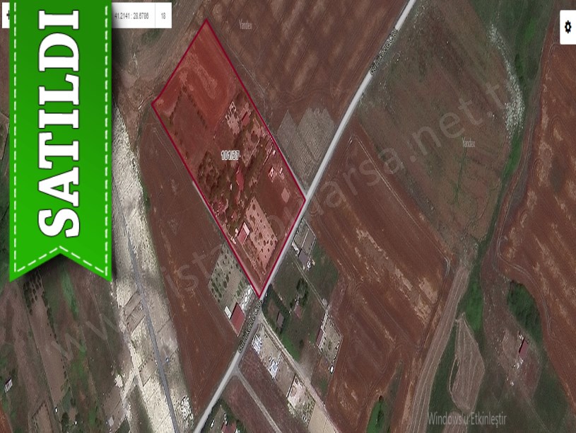 Arnavutköy Çilingirde Satılık Arsa , 214 m2 Cadde Cephe Hisseli