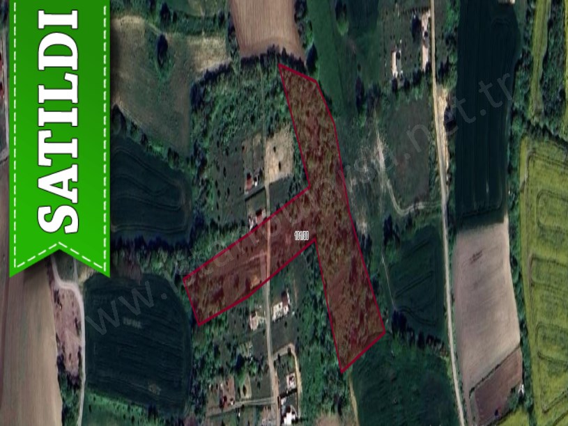 Arnavutköy Balabanda Satılık Arsa , 753 M2 Evlere Yakın Yolu Var