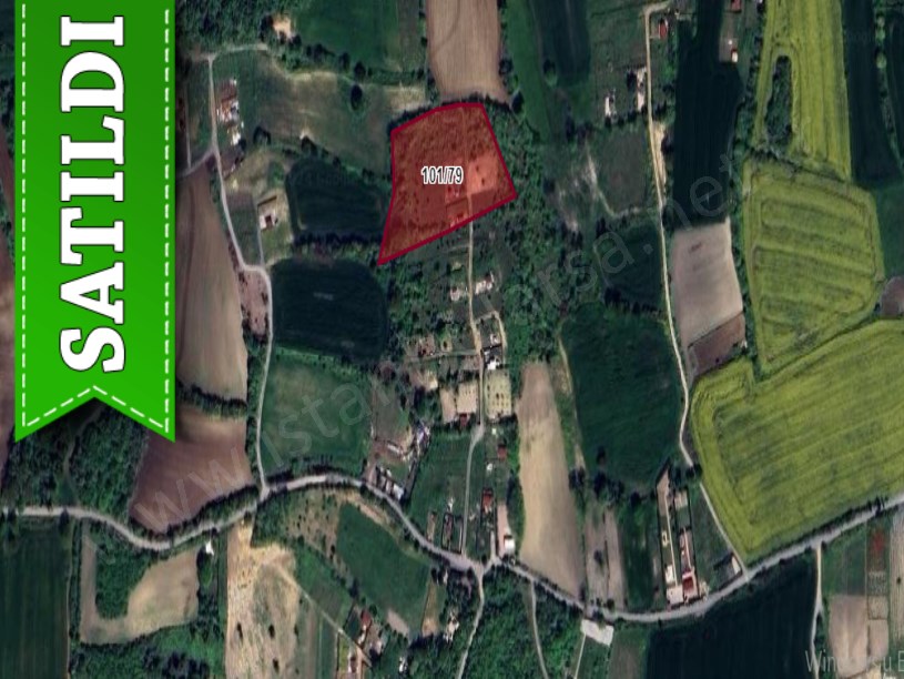 Arnavutköy Balabanda Satılık Arsa , 989 m2 Evlere Yakın Yolu Var