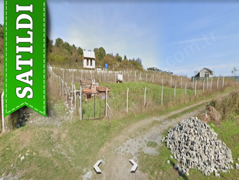 Arnavutköy Baklalıda Satılık Arsa , 125 M2 Yolu Var Evlere Yakın