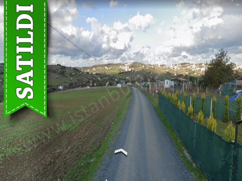 Arnavutköy Çilingirde Satılık Arsa , 326 m2 Çaplı Çevrili Merkezde 