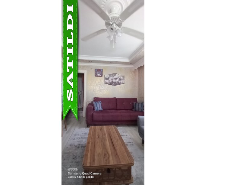 Arnavutköy Merkezde Satılık Daire  , 2+1 Yüksek Giriş 