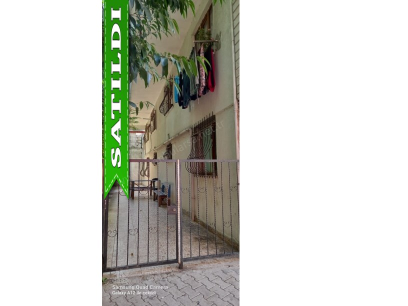 Arnavutköy Merkezde Satılık Daire  , 2+1 Yüksek Giriş 