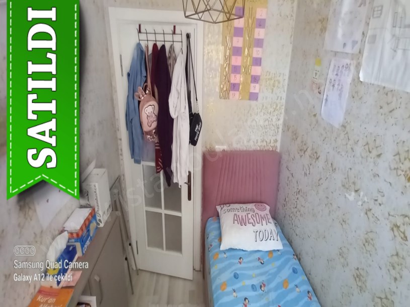 Arnavutköy Merkezde Satılık Daire  , 2+1 Yüksek Giriş 