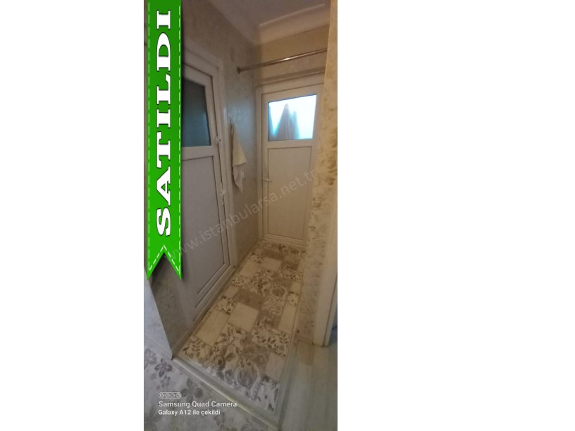 Arnavutköy Merkezde Satılık Daire  , 2+1 Yüksek Giriş 