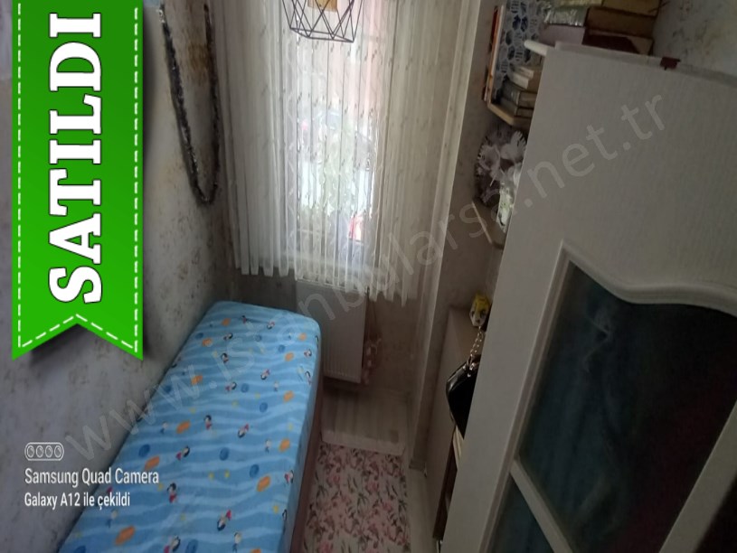 Arnavutköy Merkezde Satılık Daire  , 2+1 Yüksek Giriş 