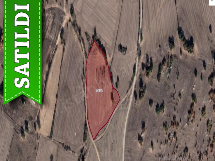 Kırklareli Merkez Üsküp Köyünde Satılık Arsa , 253 m2 Çaplı Muvafakatnameli Yolu Var