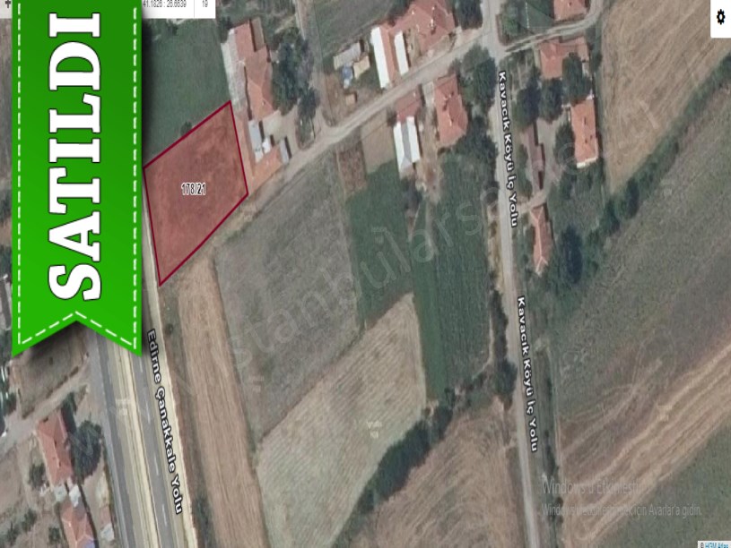 Edirne Uzunköprü Kavacık Köyünde Satılık Arsa , 886 M2 Müstakil İmarlı Otobana Cephe 