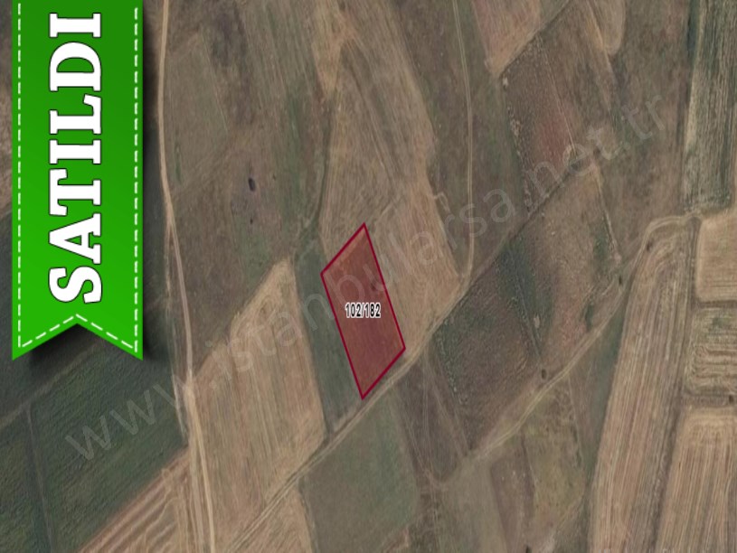 Tekirdağ Hayrabolu Lahna Mah. Satılık Arsa , 314 m2  Yolu Var Hisseli 