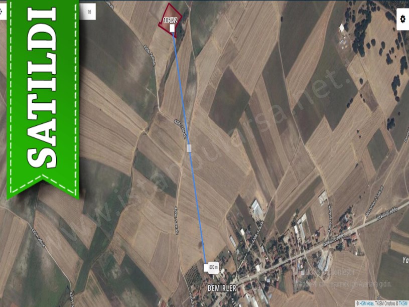 Tekirdağ  Saray Demirler Köyünde Arsa , 300 m2 Yolu Var Çaplı Evlere Yakın