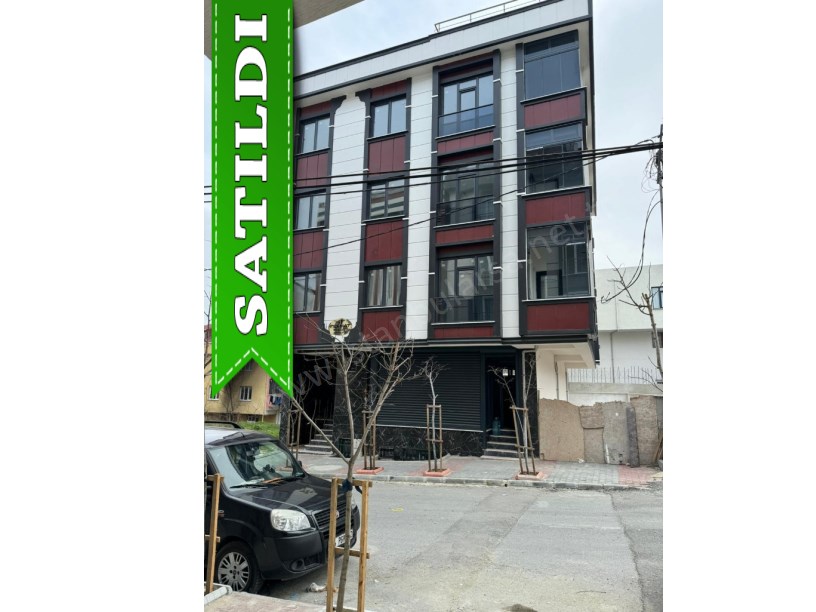 Arnavutköy Anadolu Mah Satılık Komple Bina  , Sıfır 4 Tane 2 +1 Daire Ve Dükkan
