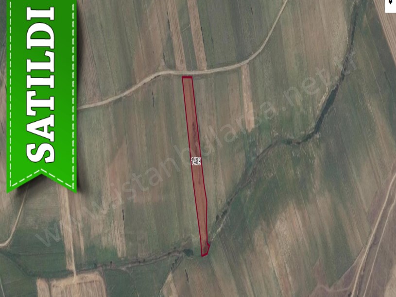 Edirne Uzunköprü Bayramlı Köyünde Satılık Arsa , 437 M2 Yolu Var Hisseli