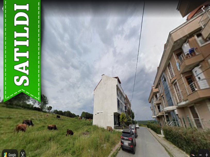 Arnavutköy Bollucada Satılık Arsa , 183 M2 imarlı İfrazlı Tek Tapu 