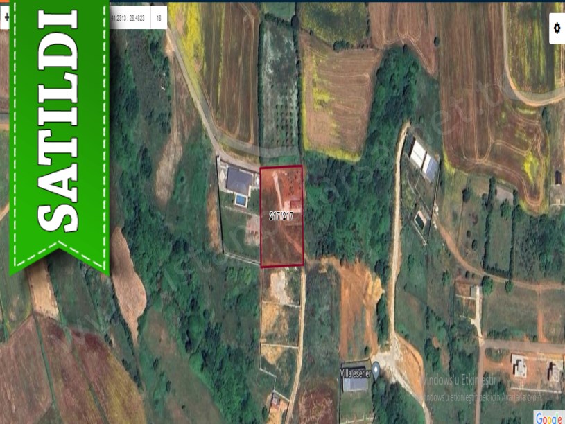 Çatalca Kestanelikte Satılık Arsa , 447 M2  Çaplı Çevrili Hisseli