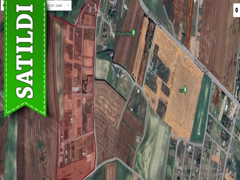 Arnavutköy Hacımaşlı  Satılık Arsa , 356 M2 Hisseli Yolu Var Evlerin Yakını 