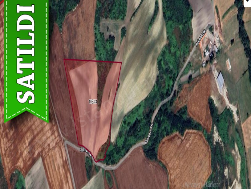 Arnavutköy Dursunköyde Satılık Arsa , 285 M2 Yolu Var Evlerin Yakını