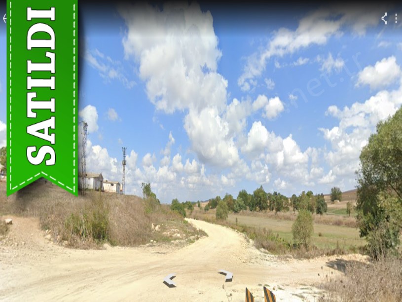 Çatalca İzzettinde Satılık Arsa , 620 M2 Evlerin Yakını Yolu Var