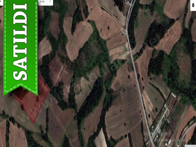Çatalca Celepköyde Satılık Arsa , 323 M2 Hisseli Yolu Var
