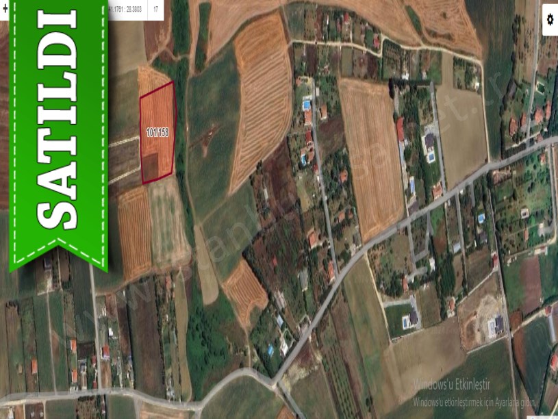 Çatalca Elbasanda Satılık Arsa , 980 M2 Yolu Var Çevrili Evlerin Yakını