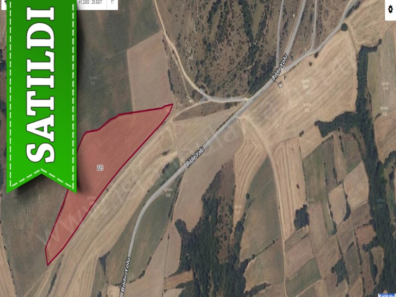 Edirne  Uzunköprü Bıldır Köyü Satılık Arsa , 963 M2 Yolu Var Hisseli
