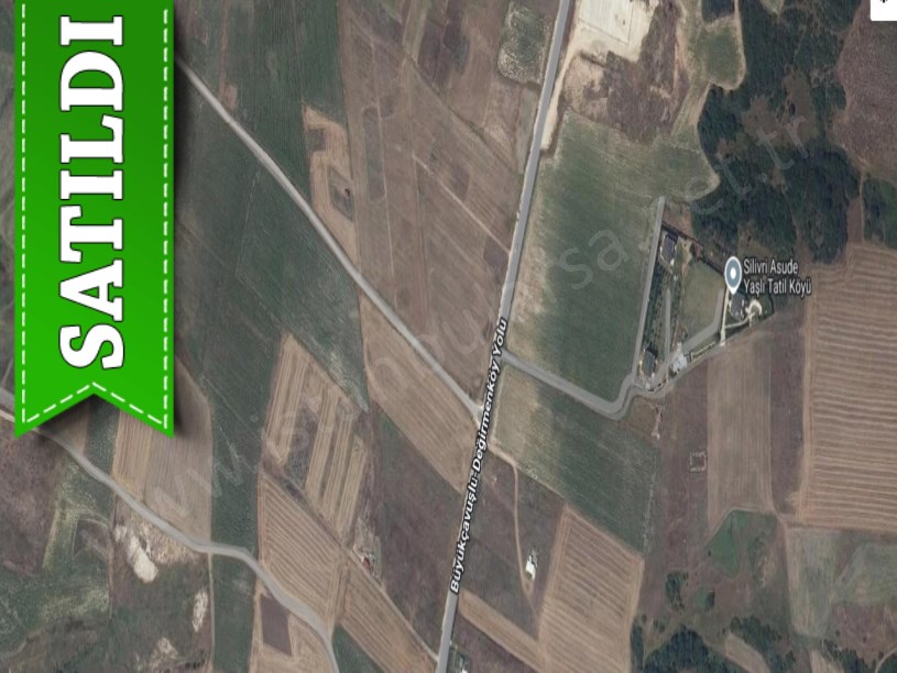 Silivri Balabanda Satılık Arsa , 274 M2 Hisseli Yolu Var