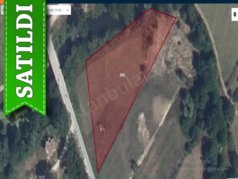 Çatalca Binkılıçta Satılık Arsa , 283 m2 Çevrili Asfalt Yola Cephe 