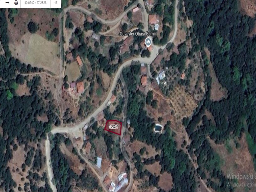Çanakkale Yenice Torhasan Köyü Satılık Arsa , 365 m2 Köy İçi Yolu Var 