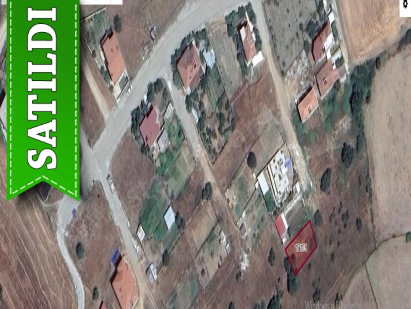 Çanakkale Biga İdriskoru Köyü Satılık Arsa , 231 m2 Merkezde Yolu Var