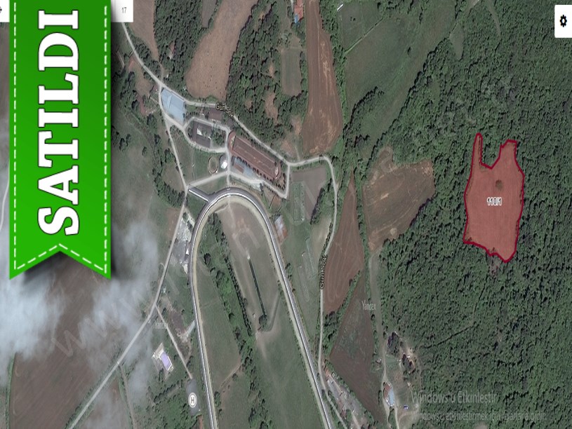 Çatalca Dağyenicede Satılık  Arsa , 750 M2 Yolu Var Orman İçi Hisseli